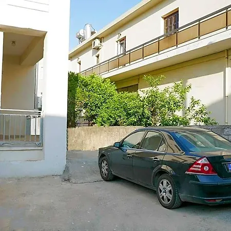 Giovanni House Near Chania Center Hotel 4*